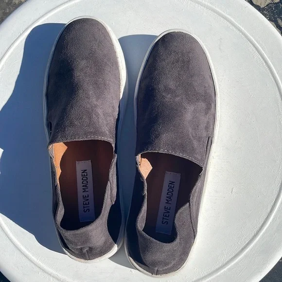 Steve Madden Fayna Womens 7.5 Gray Faux Fabric Kick Down Heel Comfort Flats - Picture 5 of 8